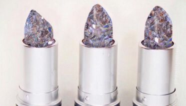 HIT or MISS? Diamond lipstick van MAC Cosmetics