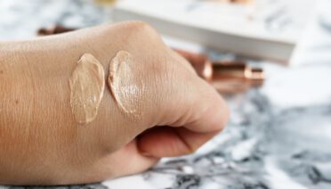 Welke highlighter moet je kiezen? Staaf, poeder of vloeistof?